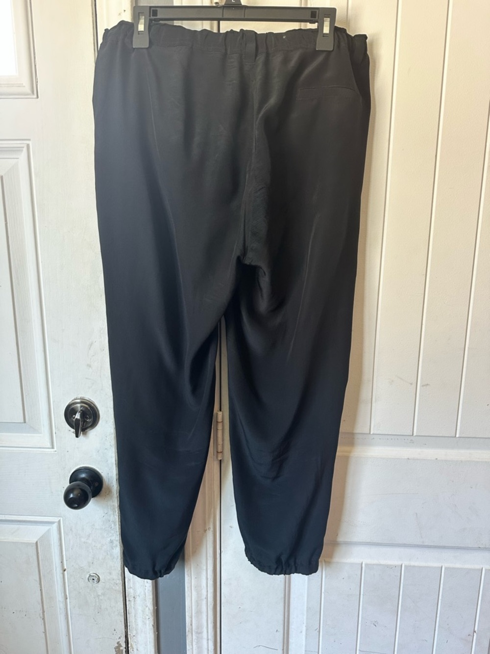 Eileen Fisher 100% Silk Black Drawstring Jogger Pants Ankle Zip Size Small - Picture 3 of 5